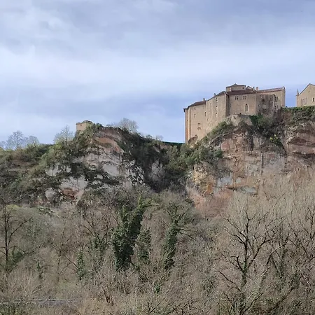 In By Aveyron River Willa