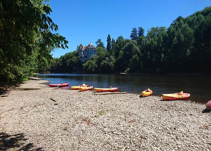 In By Aveyron River Villa *