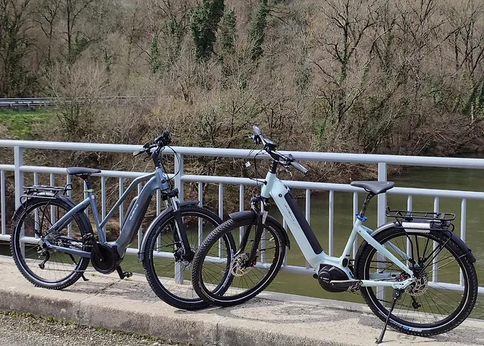 In By Aveyron River * Bruniquel
